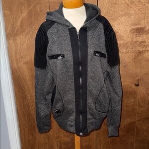 Men’s Rocawear Zip-Up